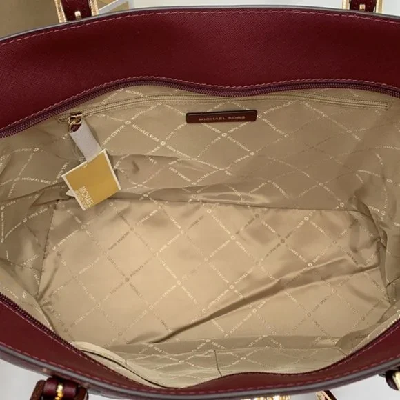 Michael Kors Gilly Large Drawstring Travel Tote Leather Oxblood NWT - Picture 14 of 16